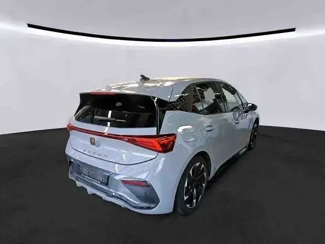 Second-hand Cupra Born 150 kW (204 CP) 2023 Gri Hatchback