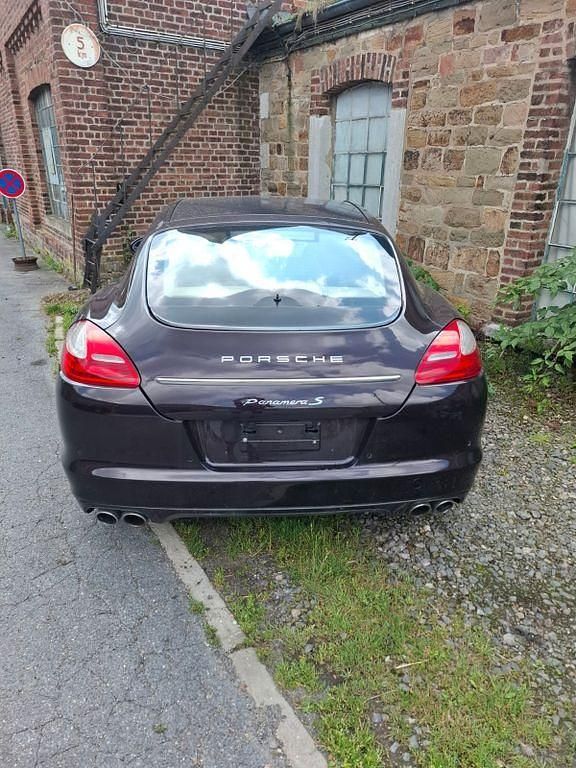 Gebraucht Porsche Panamera S 400 PS (294 kW) 2010 Violett Limousine