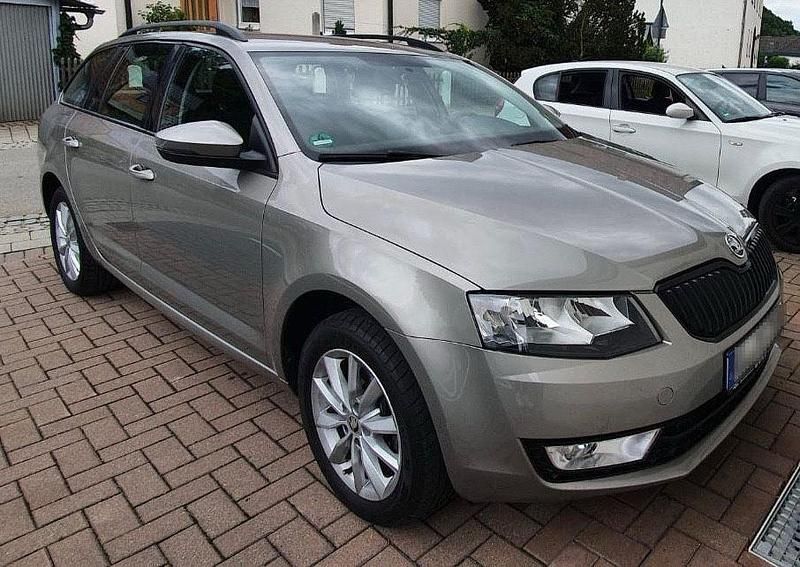 Gebraucht Skoda Octavia Active 105 PS (77 kW) 2013 Beige Kombi