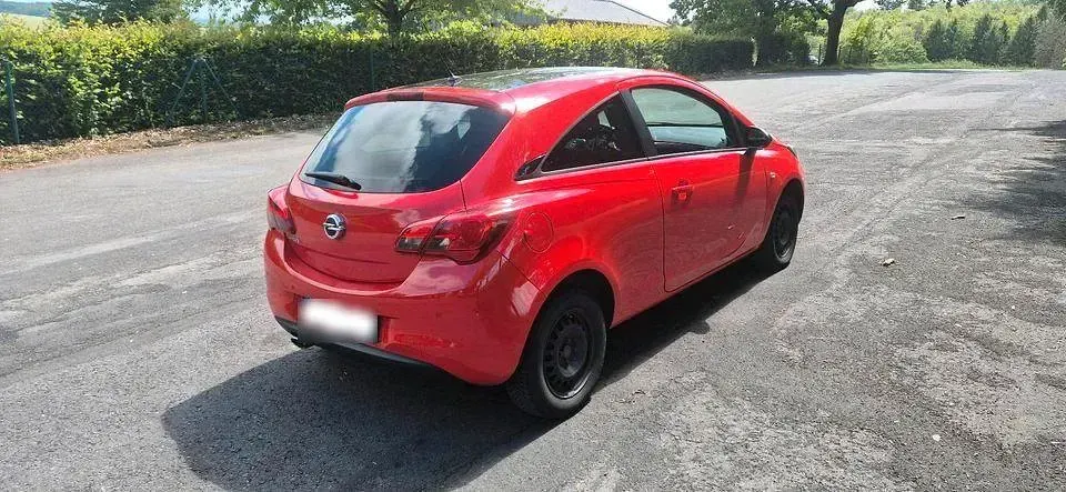 Gebraucht Opel Corsa Color Edition 90 PS (66 kW) 2016 Rot Kleinwagen