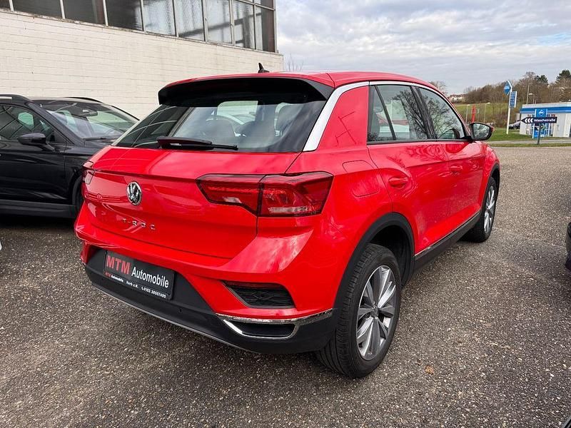 Gebraucht VW T-Roc Style 116 PS (85 kW) 2019 Rot SUV