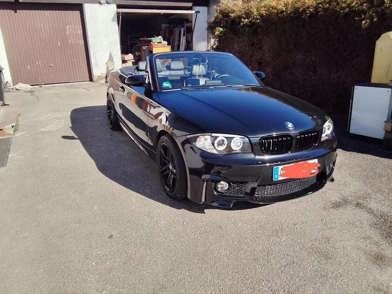 Gebraucht BMW 125 Cabriolet 218 PS (160 kW) 2008 Schwarz Cabrio