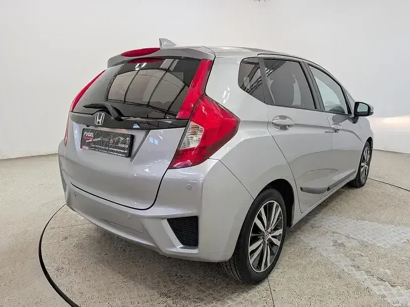 Gebraucht Honda Jazz Elegance 102 PS (75 kW) 2017 Lunar silver metallic Kleinwagen