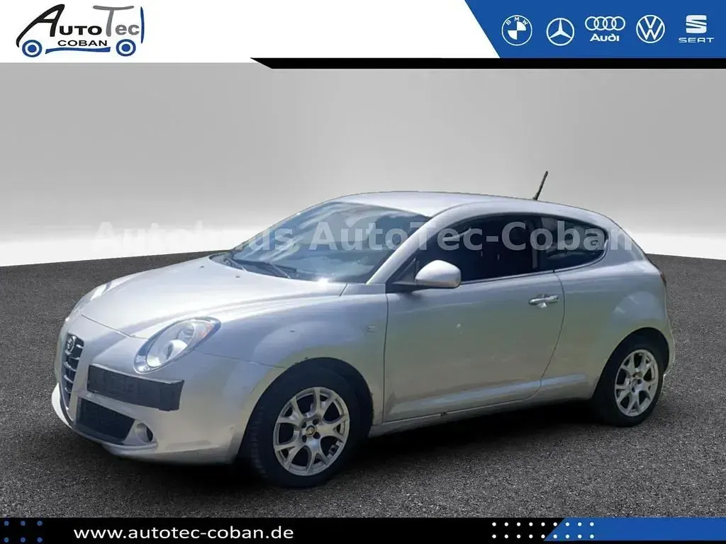 Gebraucht Alfa Romeo MiTo Turismo 95 PS (69 kW) 2009 Silber Kleinwagen