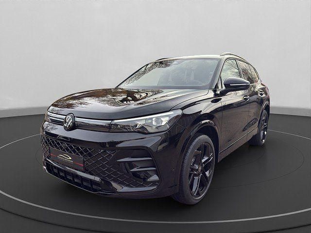 Grenadillschwarz Neu 2025 VW Tiguan R-line SUV | 61.120 € (Teuer) - Bild 1/4