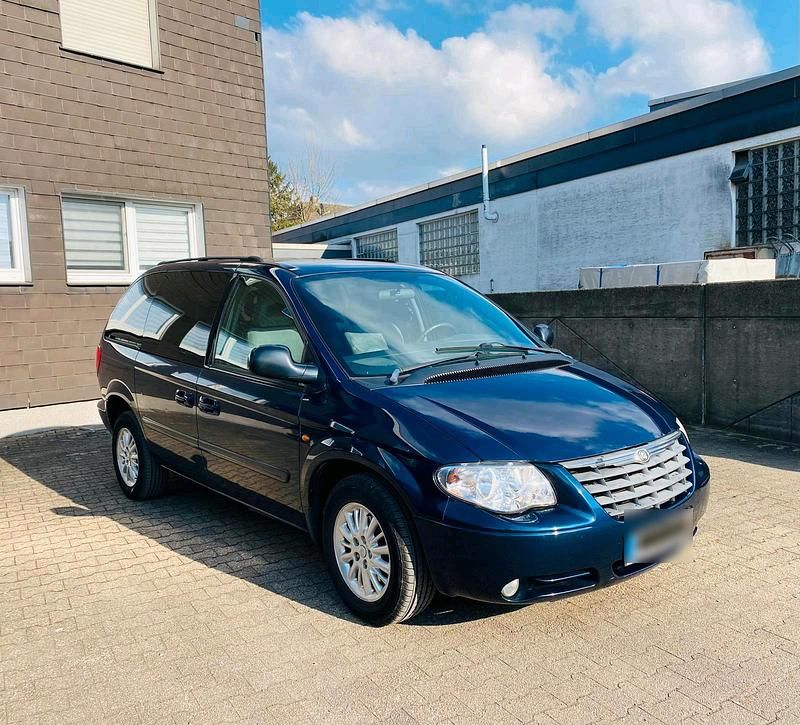 Gebraucht Chrysler Voyager 150 PS (110 kW) 2004 Blau Van / Kleinbus