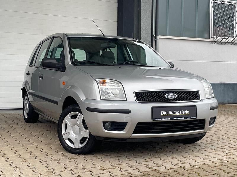 Silber Gebraucht 2004 Ford Fusion Kleinwagen | 3.980 € (Etwas zu teuer) - Bild 1/4