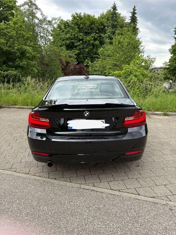 Gebraucht BMW 218 136 PS (100 kW) 2015 Schwarz Coupé