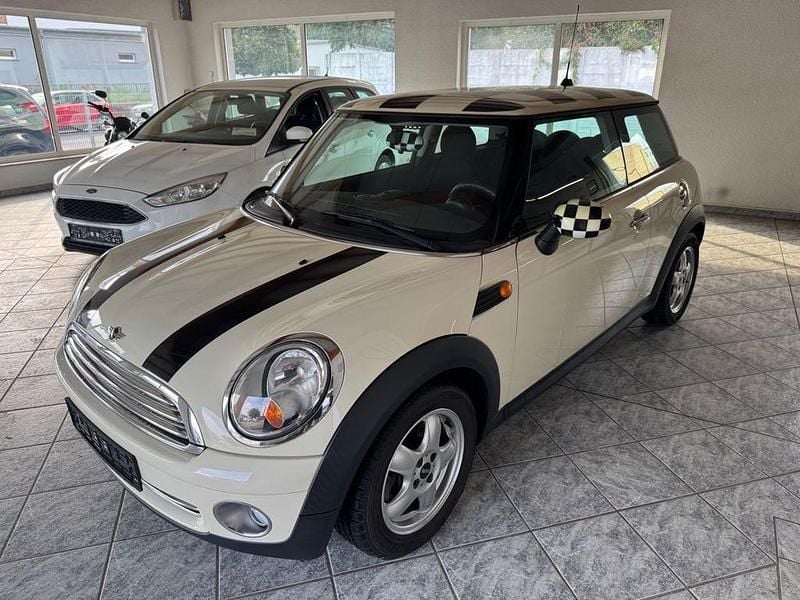 Weiß Gebraucht 2008 Mini Cooper Kleinwagen | 6.450 € (Guter Preis) - Bild 1/4