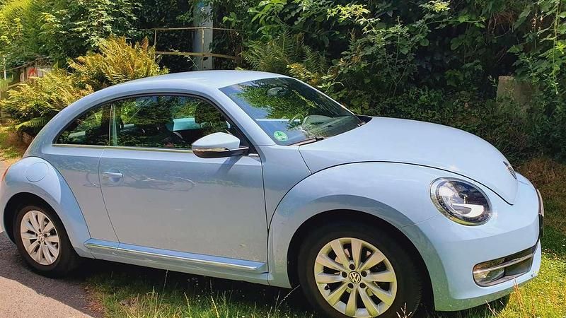 Second-hand VW Beetle Design 105 CP (77 kW) 2012 Albastru Hatchback