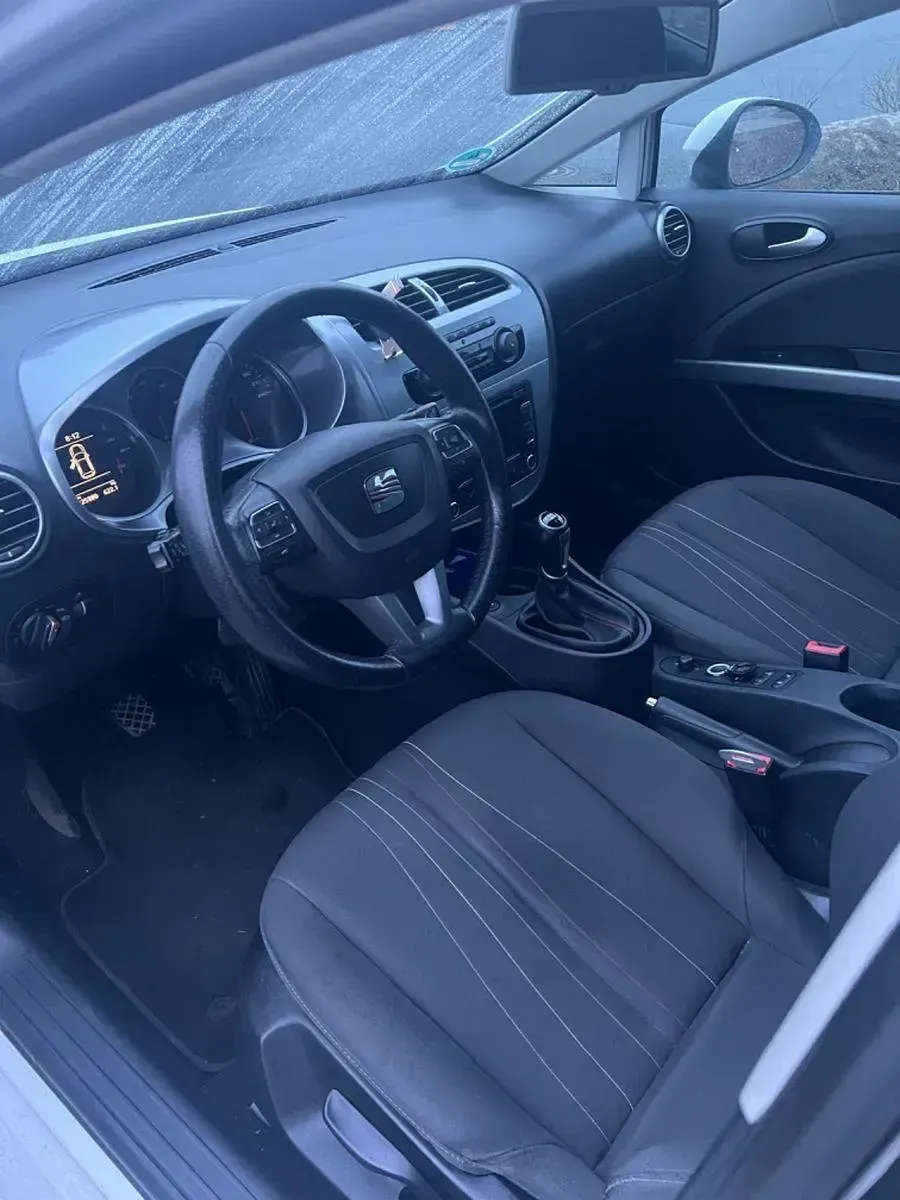 Second-hand Seat Leon Copa 140 CP (102 kW) 2012 Alb Berlinǎ