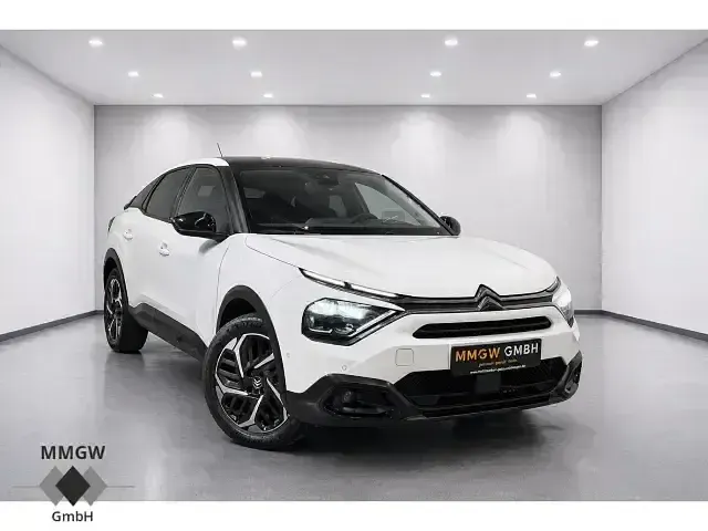 Gebraucht Citroën C4 Shine 131 PS (96 kW) 2022 Weiß Limousine