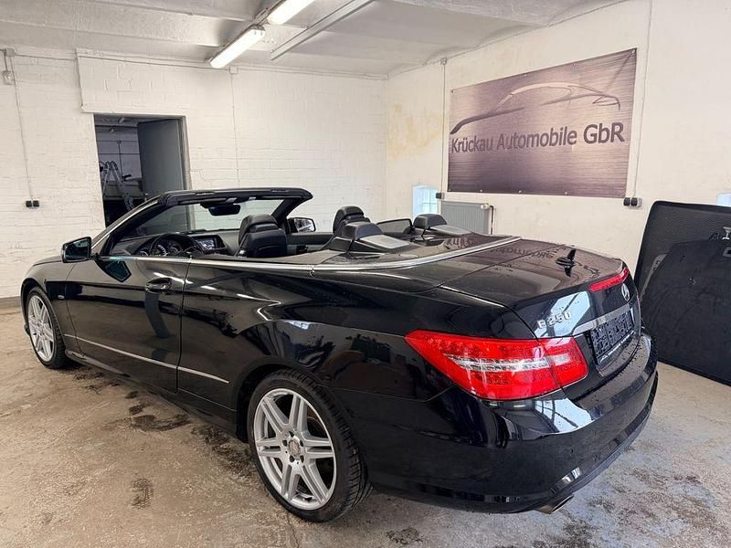 Gebraucht Mercedes E250 AMG 204 PS (150 kW) 2011 Schwarz Cabrio