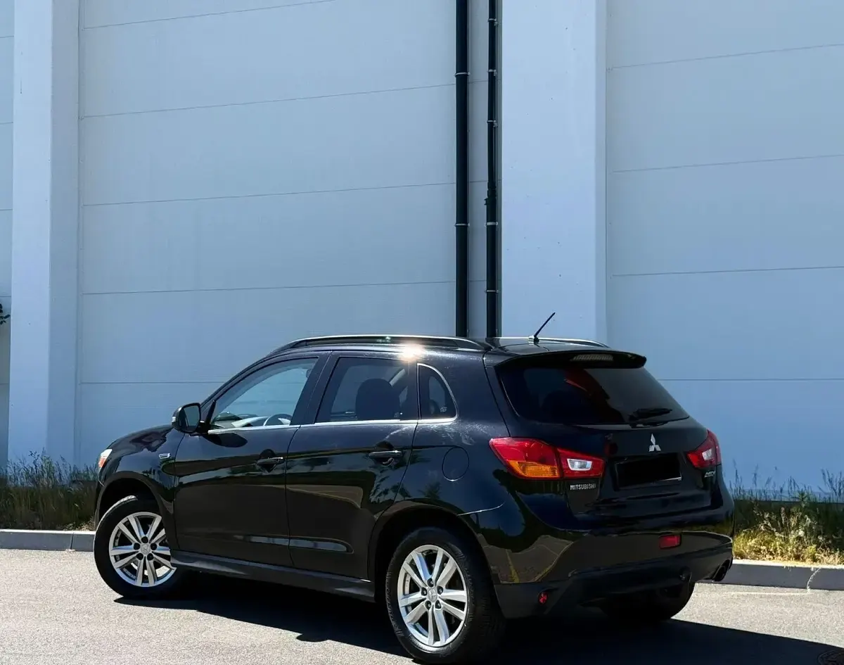 Gebraucht Mitsubishi ASX Top 150 PS (110 kW) 2014 Schwarz SUV