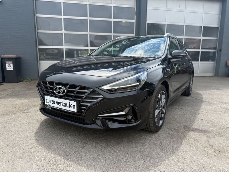 Schwarz Gebraucht 2022 Hyundai i30 Edition 30+ Kombi | 18.600 € (Fairer Preis) - Bild 1/4