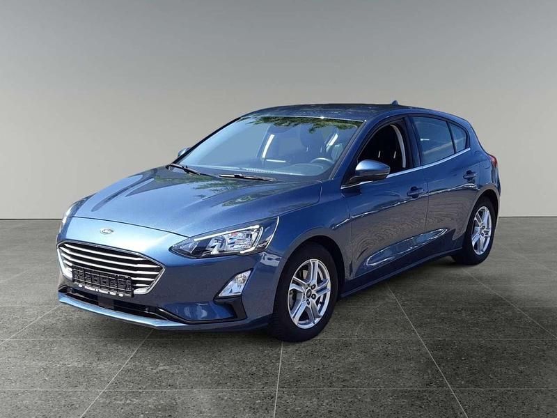 Chromablau metallic Gebraucht 2021 Ford Focus Cool & Connect Limousine | 16.490 € (Guter Preis) - Bild 1/4