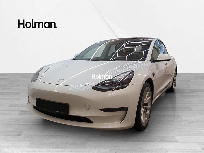 Weiß Gebraucht 2021 Tesla Model 3 Limousine | 25.149 € (Guter Preis) - Bild 1/4