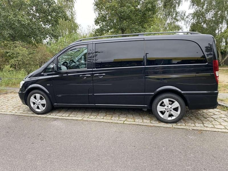 Gebraucht Mercedes Viano 228 PS (167 kW) 2014 Schwarz Van / Kleinbus