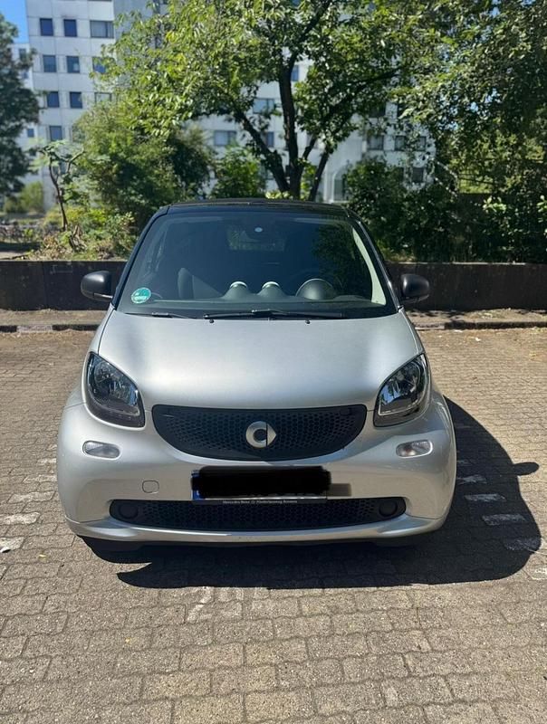 Silber Gebraucht 2019 Smart ForTwo Cabrio Cabrio | 11.800 € (Superpreis) - Bild 1/4