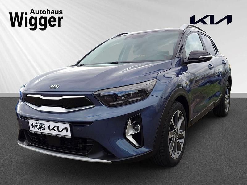 Blau Gebraucht 2020 Kia Stonic Platinum Edition SUV | 14.290 € (Fairer Preis) - Bild 1/4