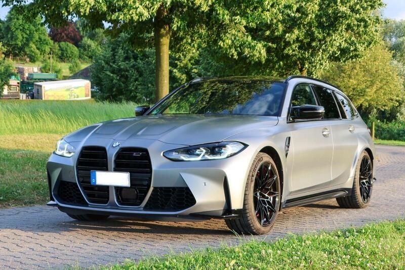 Grau Gebraucht 2023 BMW M3 Competition Edition Kombi | 87.000 € (Guter Preis) - Bild 1/4