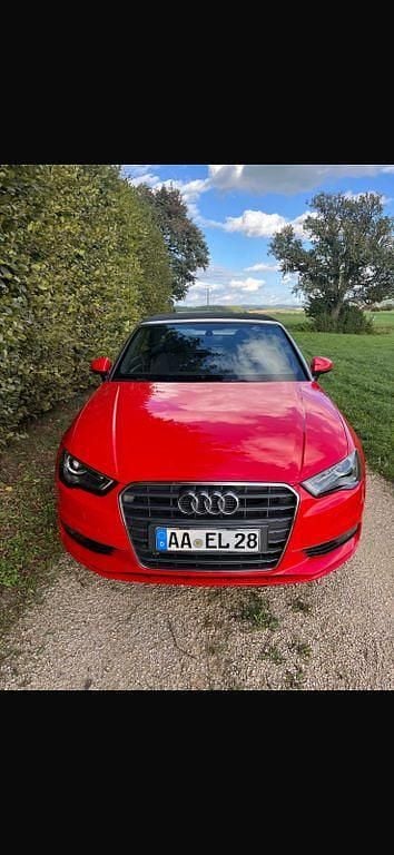 Gebraucht Audi A3 Cabriolet Sport 116 PS (85 kW) 2016 Rot Cabrio