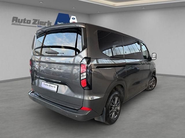 Gebraucht Ford Tourneo Titanium 136 PS (100 kW) 2025 Metallic) (grau Van / Kleinbus