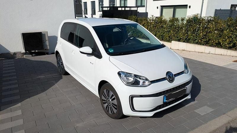 Second-hand VW e-up! 60 kW (82 CP) 2018 Alb Hatchback