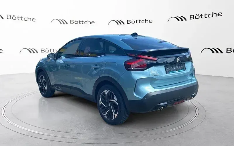 Gebraucht Citroën C4 PureTech 131 PS (96 kW) 2023 Lackierung olbia blau/typ aussenverkleidung metalliclackierung Limousine