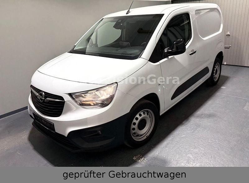Weiß Gebraucht 2023 Opel Combo Van / Kleinbus | 11.400 € (Superpreis) - Bild 1/4