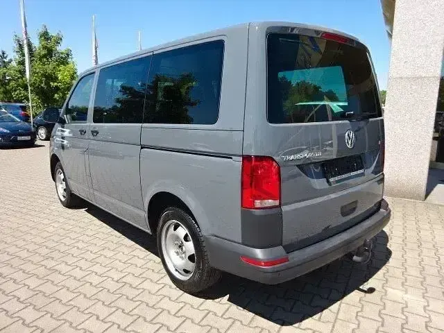 Usata VW Transporter 150 CV (110 kW) 2023 Grigio Furgone