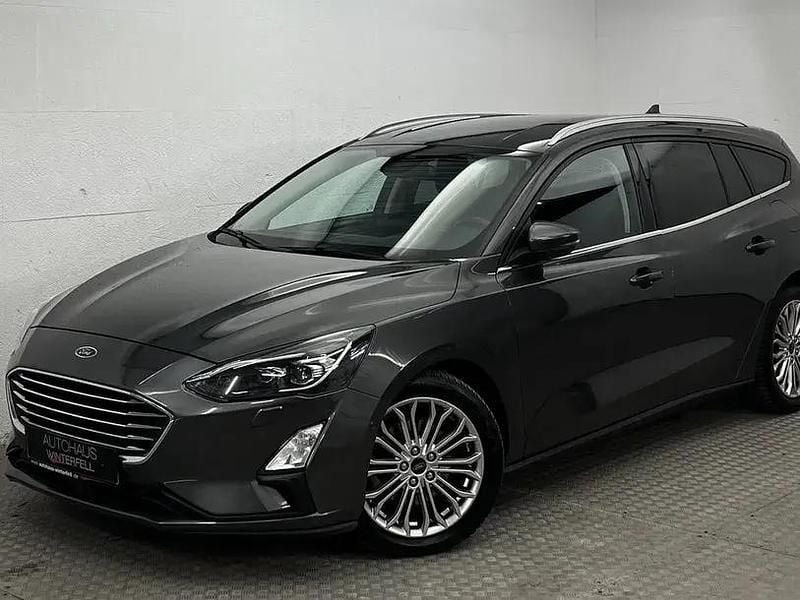 Usado Ford Focus Active 190 HP (139 kW) 2019 Cinzento Carrinha