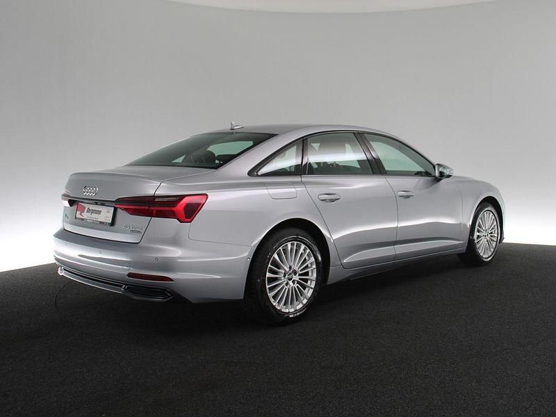 Gebraucht Audi A6 Design 265 PS (194 kW) 2021 Silber / florettsilber Limousine