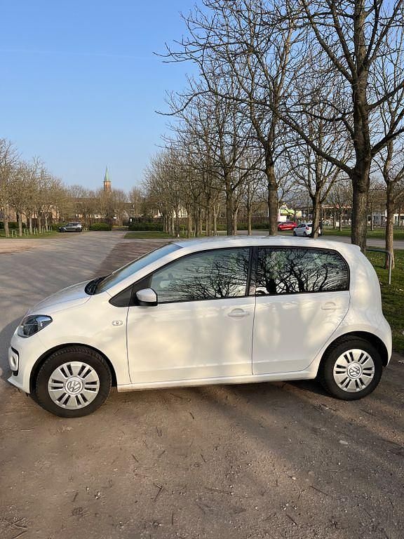 Gebraucht VW up! Move 75 PS (55 kW) 2016 Weiß Kleinwagen