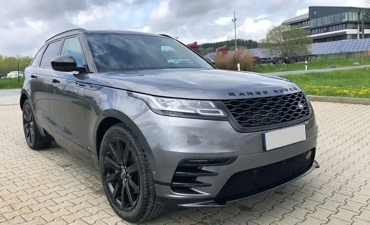 Gebraucht Land Rover Range Rover Velar SE Dynamic 300 PS (220 kW) 2018 Grau SUV