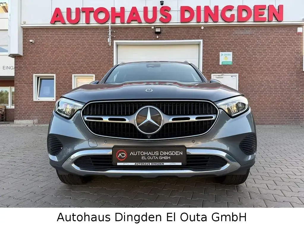 Gebraucht Mercedes GLC400d Avantgarde 252 PS (185 kW) 2023 Grau SUV