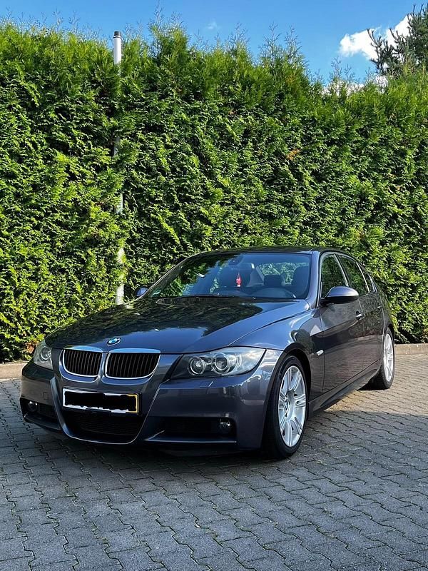 Grau Gebraucht 2007 BMW 318 M Sport Limousine | 4.999 € (Superpreis) - Bild 1/4