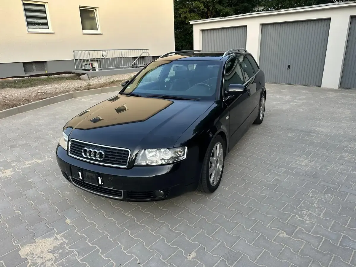 Gebraucht Audi A4 S-Line 163 PS (119 kW) 2004 Schwarz Kombi
