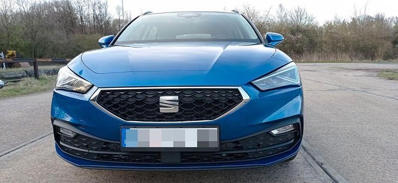 Usado Seat Leon ST 116 HP (85 kW) 2026 Azul Carrinha