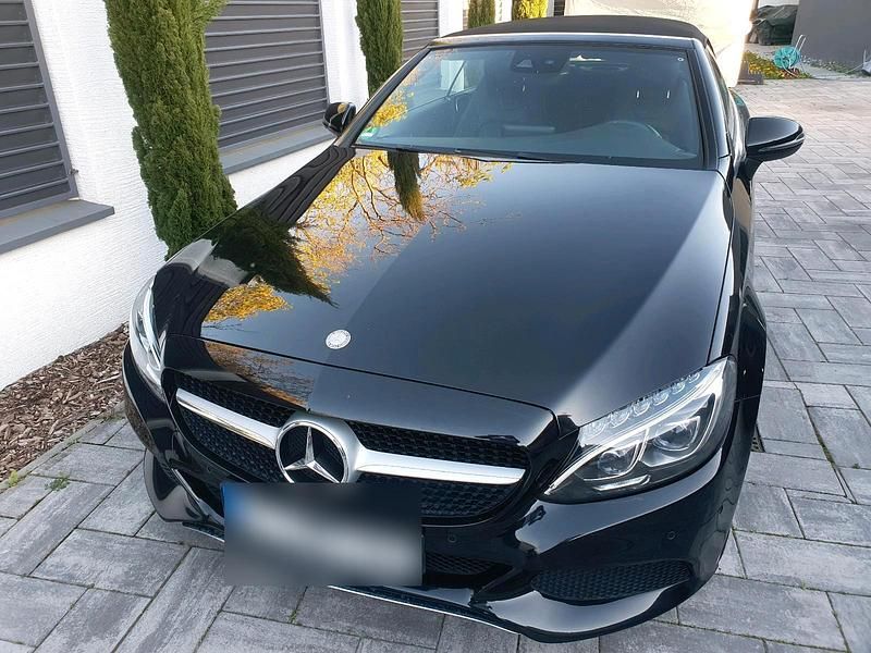 Gebraucht Mercedes C180 AMG 156 PS (114 kW) 2016 Schwarz Cabrio