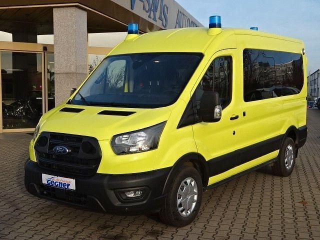 Gebraucht Ford Transit Trend 131 PS (96 kW) 2024 Gelb Van / Kleinbus
