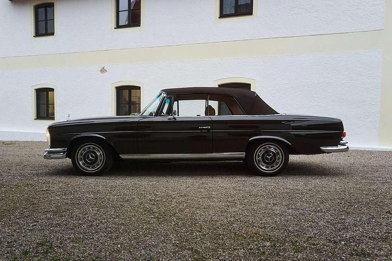 Gebraucht Mercedes W111 160 PS (117 kW) 1968 Tabacbraun Cabrio