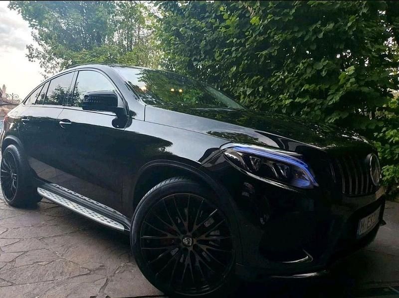 Schwarz Gebraucht 2016 Mercedes GLE43 AMG AMG Coupé | 39.800 € (Guter Preis) - Bild 1/4