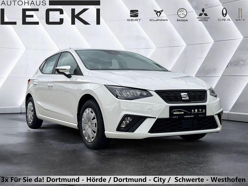 "candy" weiss Gebraucht 2022 Seat Ibiza Reference Kleinwagen | 12.890 € (Guter Preis) - Bild 1/4