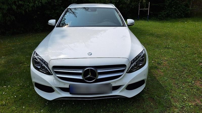 Weiß Gebraucht 2014 Mercedes C220 Kombi | 13.900 € (Etwas zu teuer) - Bild 1/4