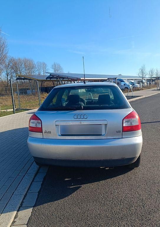 Usata Audi A3 102 CV (75 kW) 2002 Argento Utilitaria