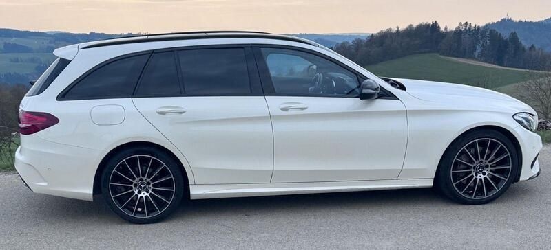 Weiß Gebraucht 2015 Mercedes C400 AMG line Limousine | 23.500 € (Guter Preis) - Bild 1/4
