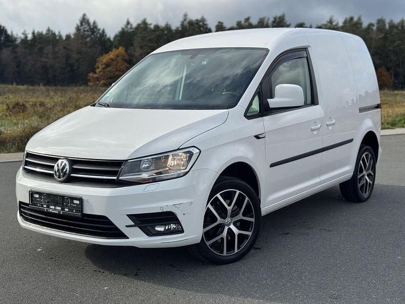 Weiß Gebraucht 2016 VW Caddy Van / Kleinbus | 13.290 € (Guter Preis) - Bild 1/4