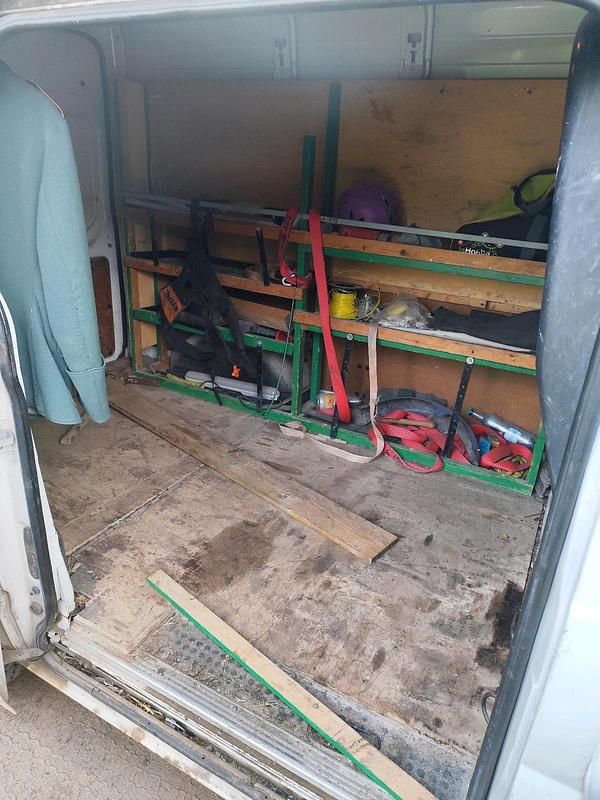 Gebraucht Ford Transit 125 PS (91 kW) 2009 Weiß Limousine