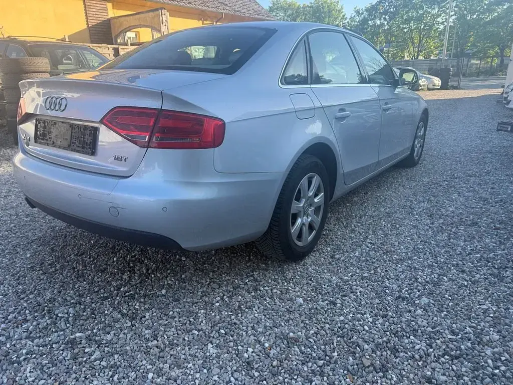 Brugt Audi A4 Ambiente 160 HK (117 kW) 2009 Sølv Sedan